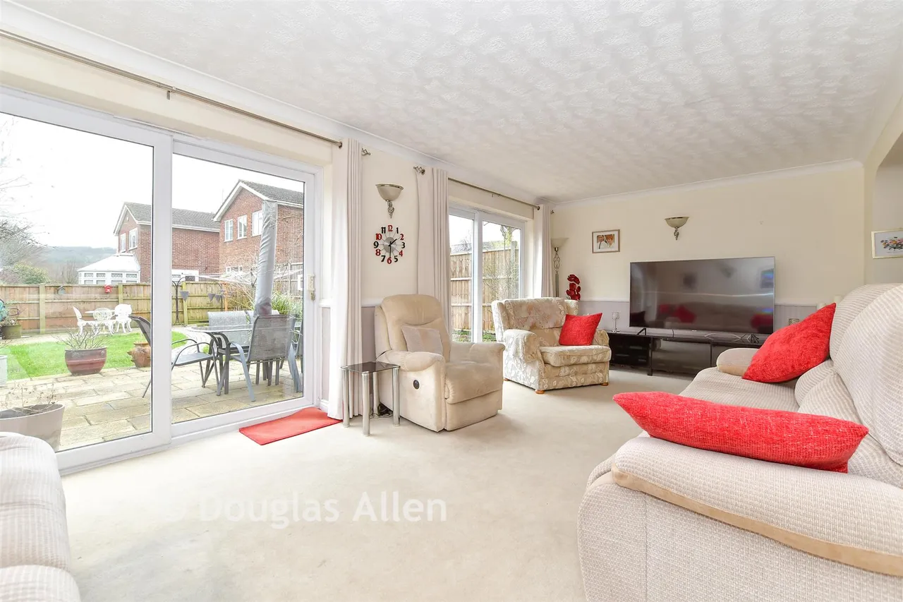 Great Berry Lane, Langdon Hills, SS16, photo 4