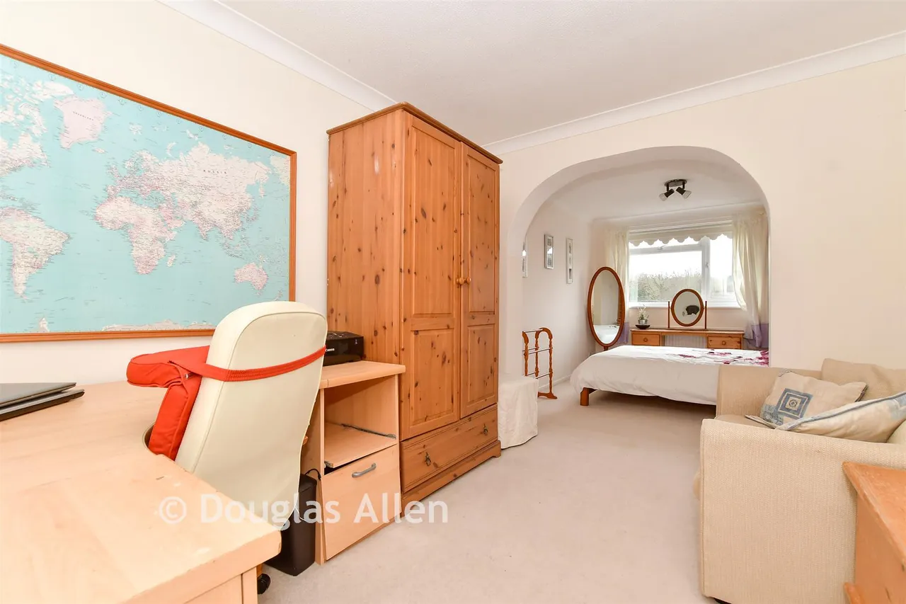 Great Berry Lane, Langdon Hills, SS16, photo 12