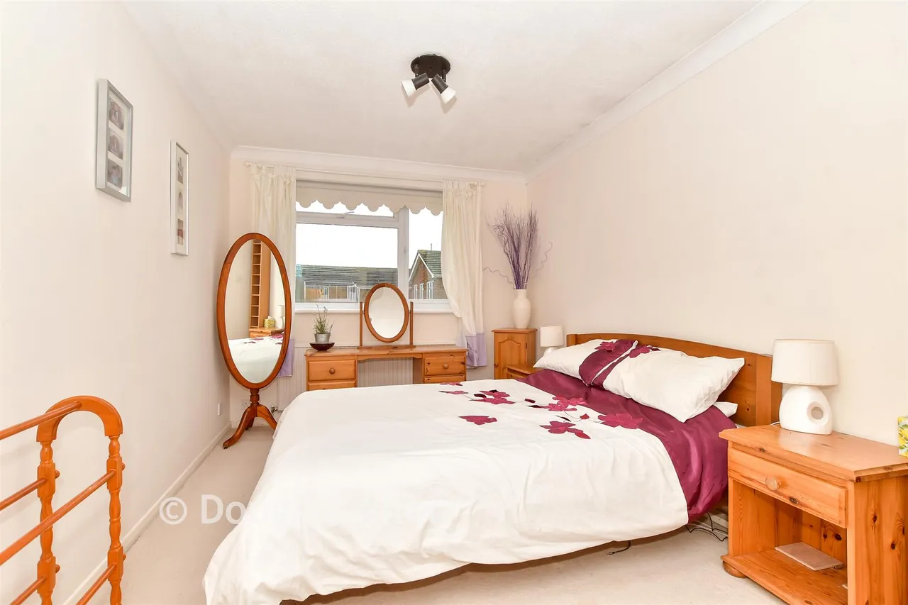 Great Berry Lane, Langdon Hills, SS16, photo 11