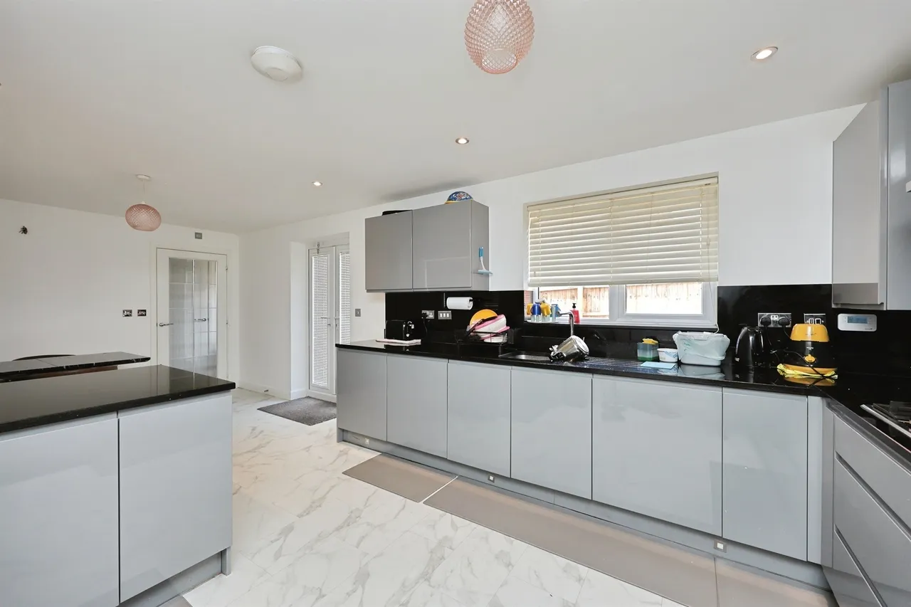 Phoenix Way, Norwich, NR5, photo 2