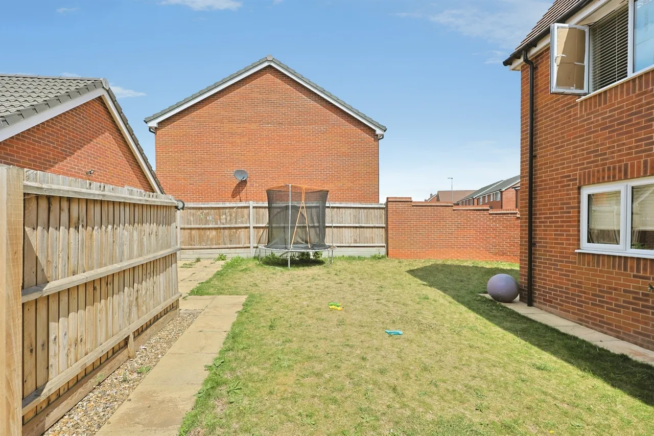Phoenix Way, Norwich, NR5, photo 18