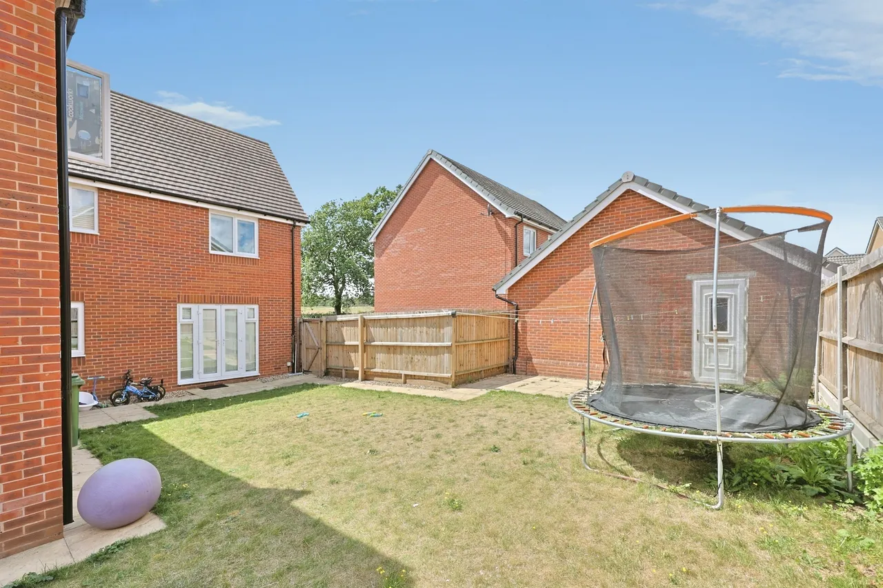 Phoenix Way, Norwich, NR5, photo 20