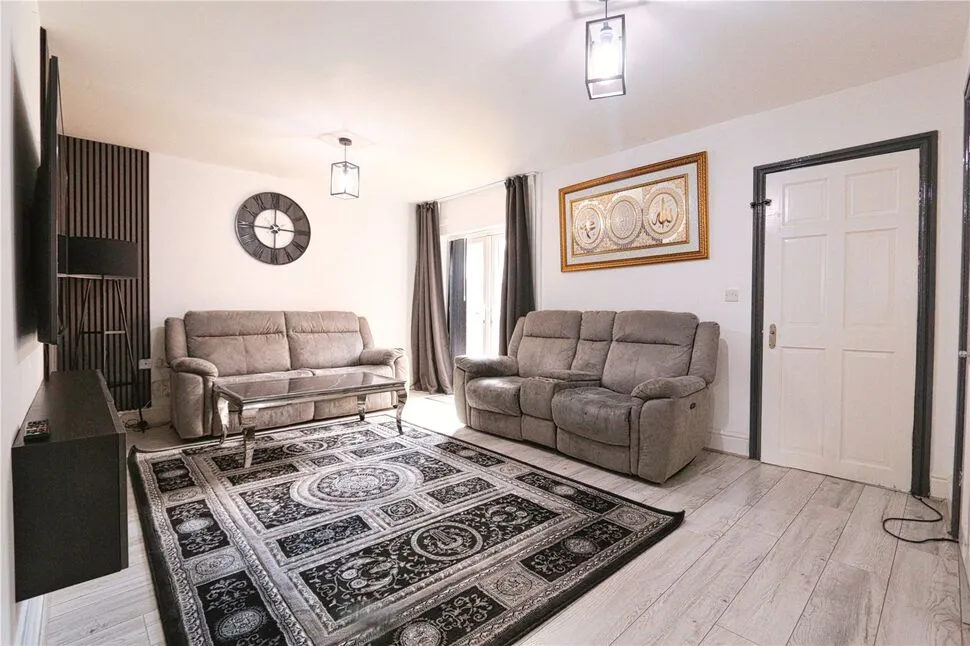 Charlotte Street, Stockport, SK1, photo 9