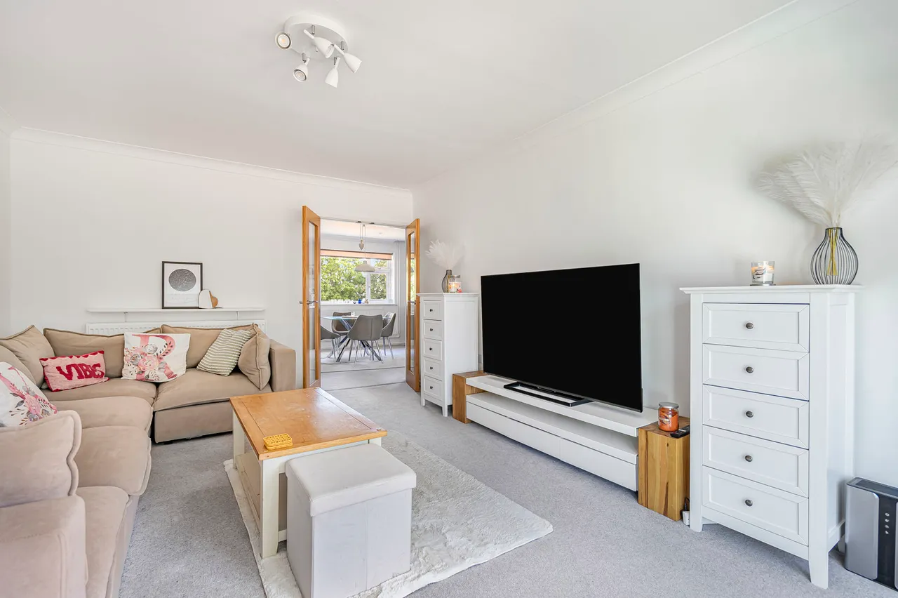 Broom Hall, Oxshott, KT22, photo 12