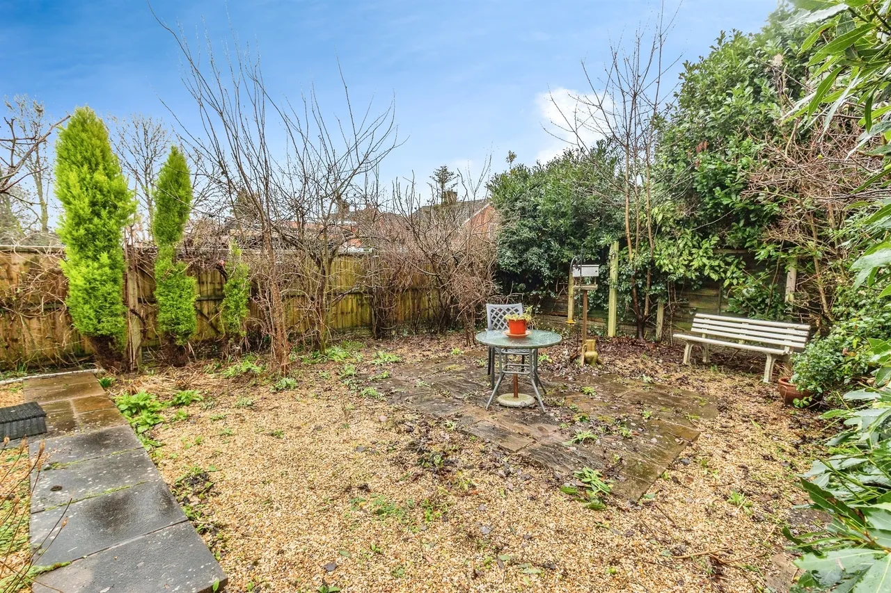 Darnford Close, Stafford, photo 11