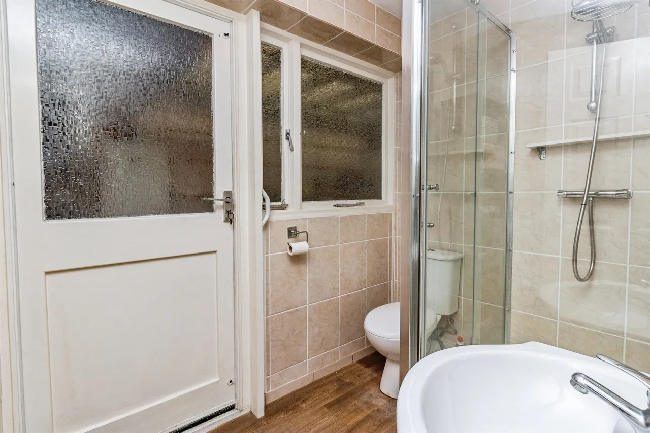 Darnford Close, Stafford, photo 9