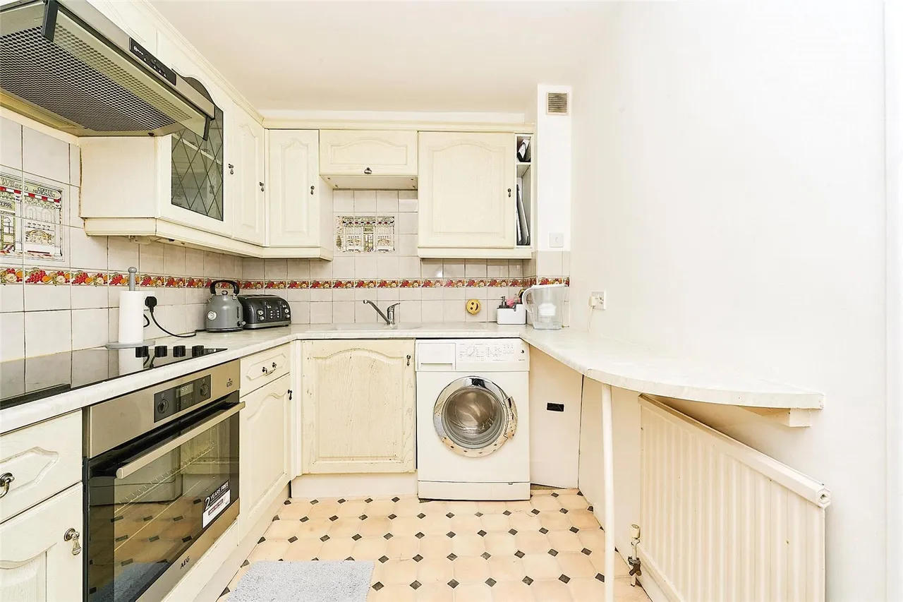 Queens Road, Kingston upon Thames, KT2, photo 6