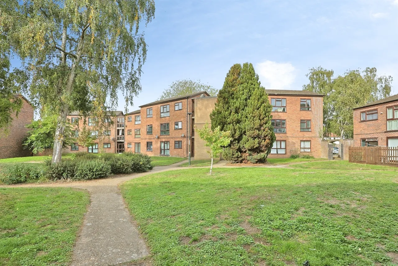3 bed flat for sale, Russet Grove, Norwich, NR4
