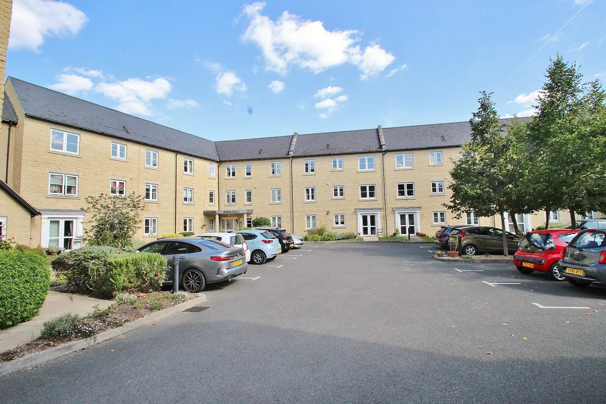 Otters Court, Witney, photo 8