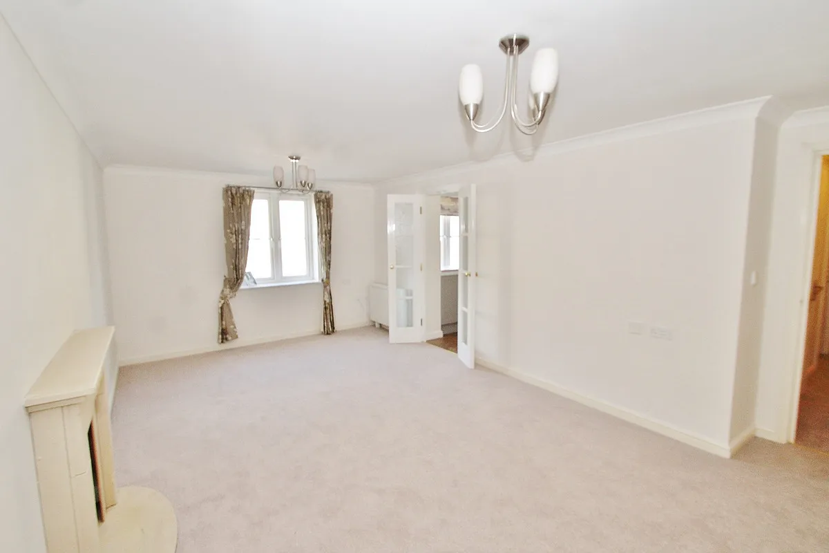 Otters Court, Witney, photo 9