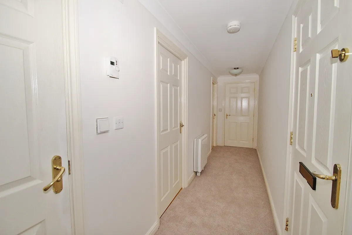 Otters Court, Witney, photo 6
