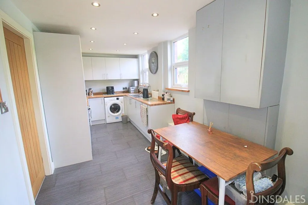 North Cliffe Avenue Thornton, Bradford BD13 3BX, photo 5