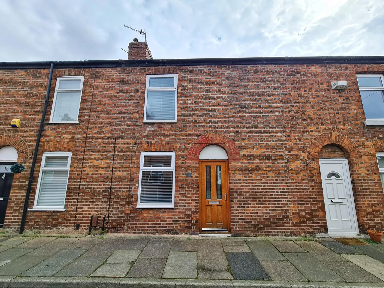 2 bed house to rent, St Anns Street, Sale Moor, M33