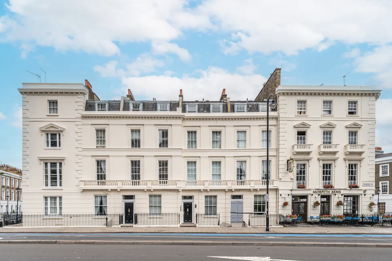 1 bed flat for sale, Millbank, London, SW1P