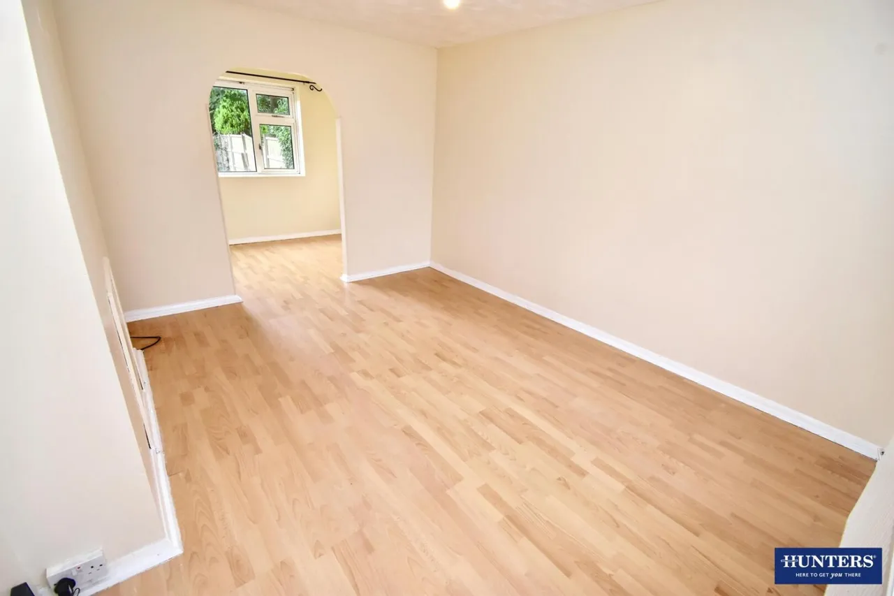 Brabazon Road, Oadby, LE2, photo 3