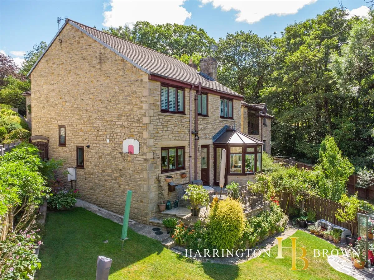 4 bed house for sale — Aintree Drive, Shotley Bridge