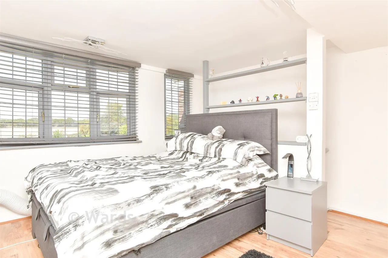 St. Francis Road, Harvel, DA13, photo 10