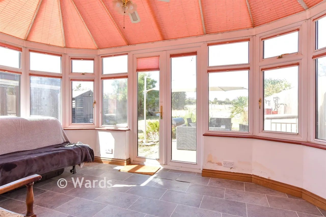 St. Francis Road, Harvel, DA13, photo 6