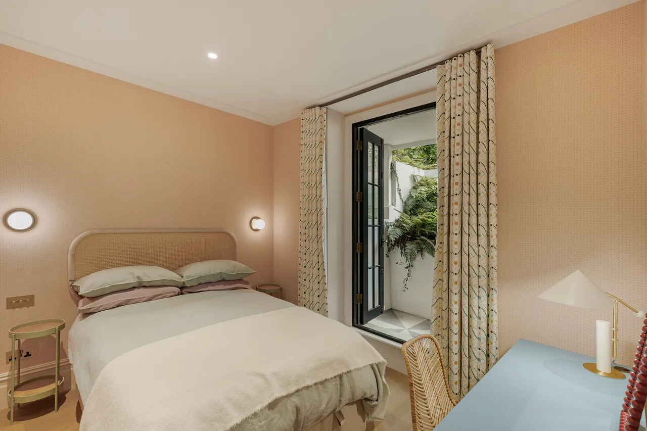 Westbourne Gardens, Notting Hill, London, photo 10