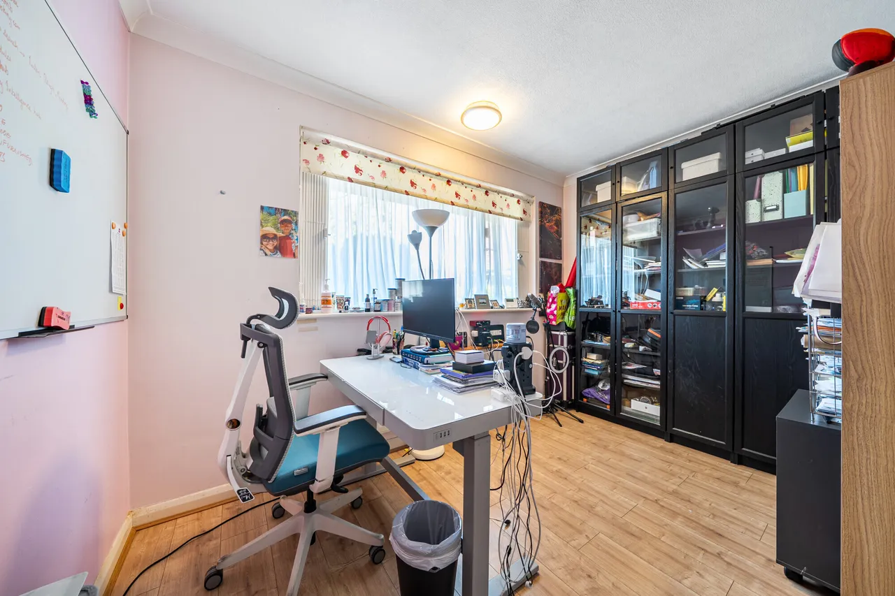 Elgin Drive, Northwood, HA6, photo 9