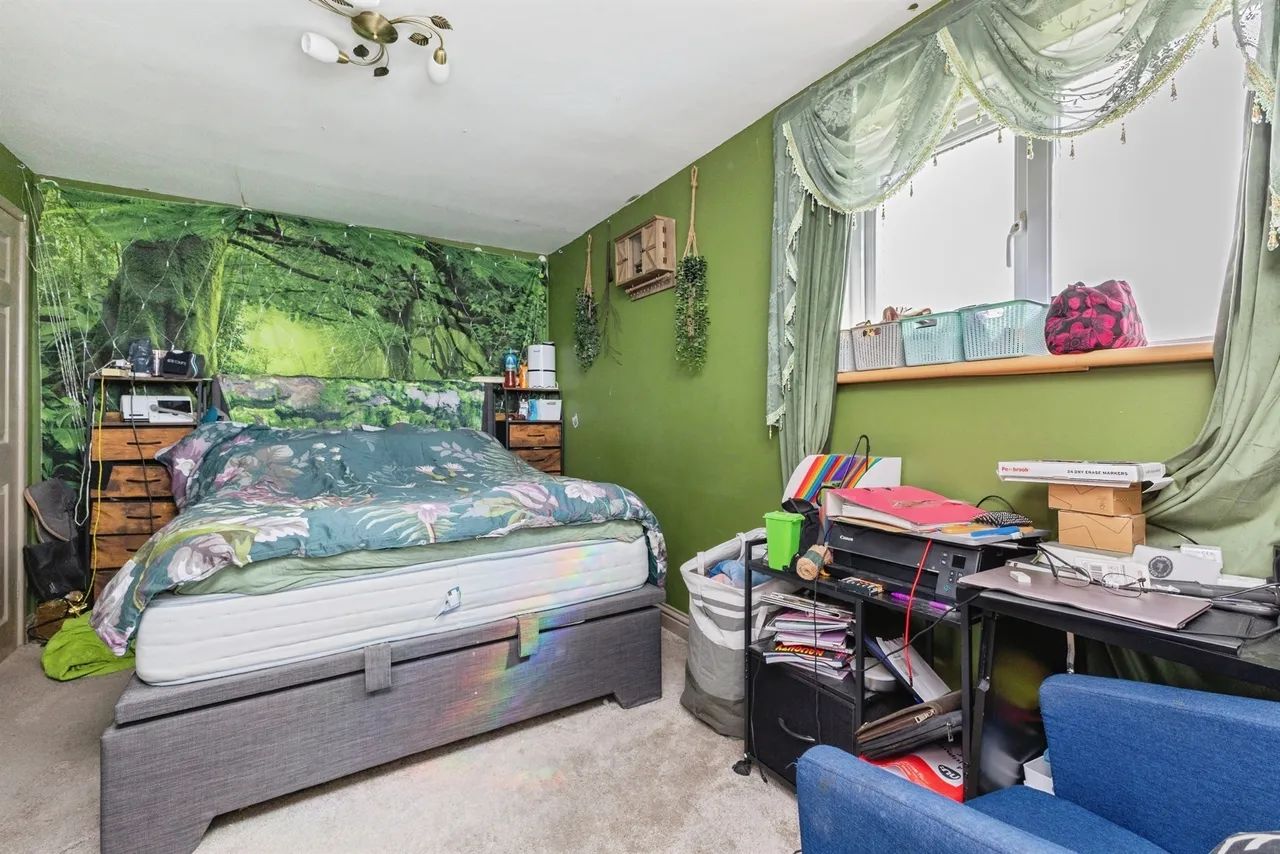 Higher Coombe Drive, Teignmouth, photo 8
