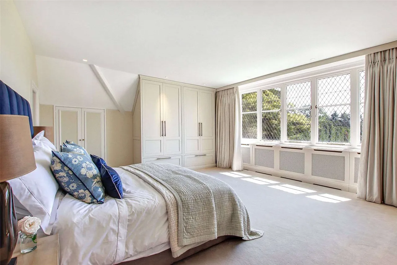 Vicarage Road, Yalding, ME18, photo 15