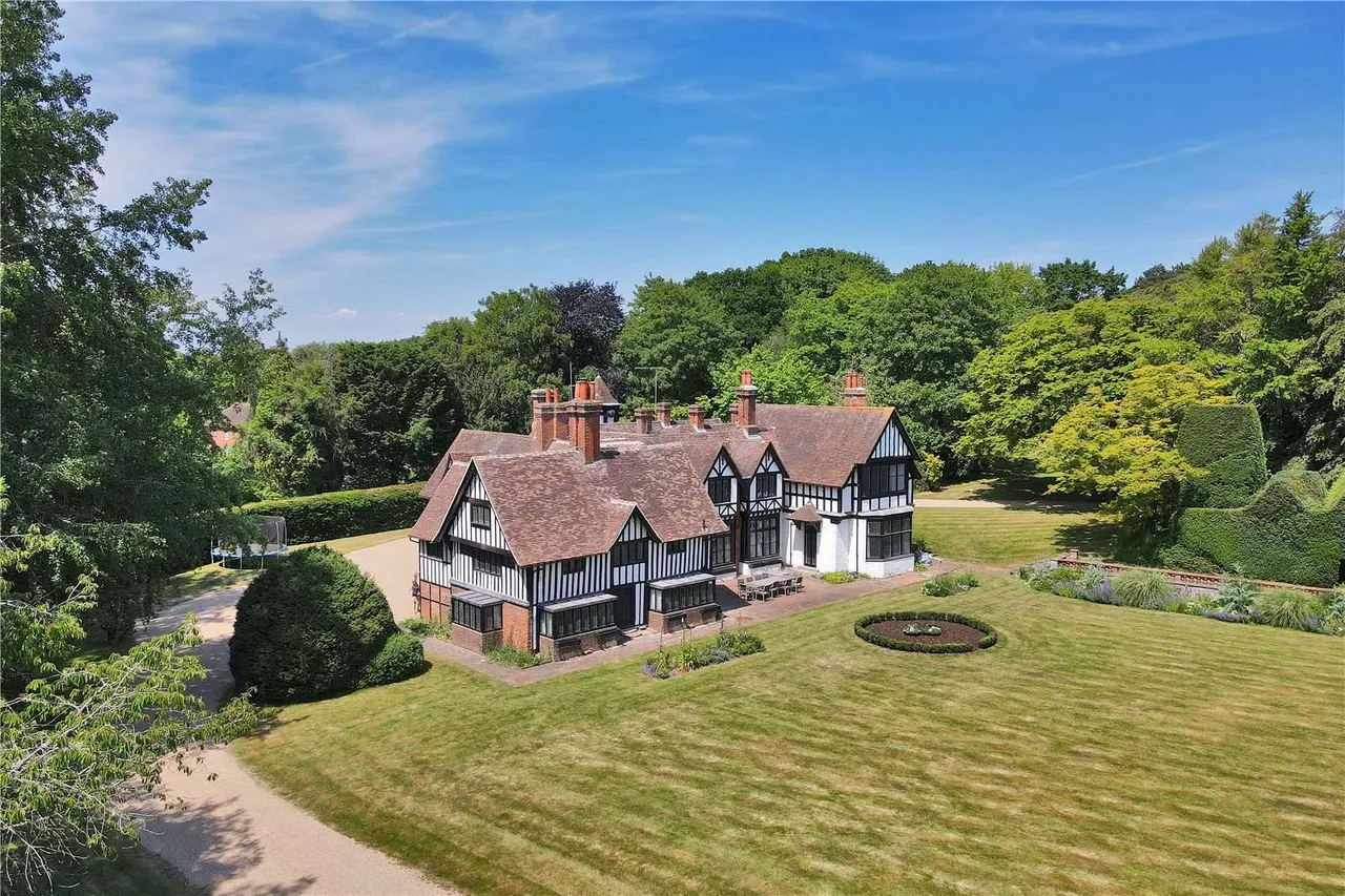Vicarage Road, Yalding, ME18, photo 19