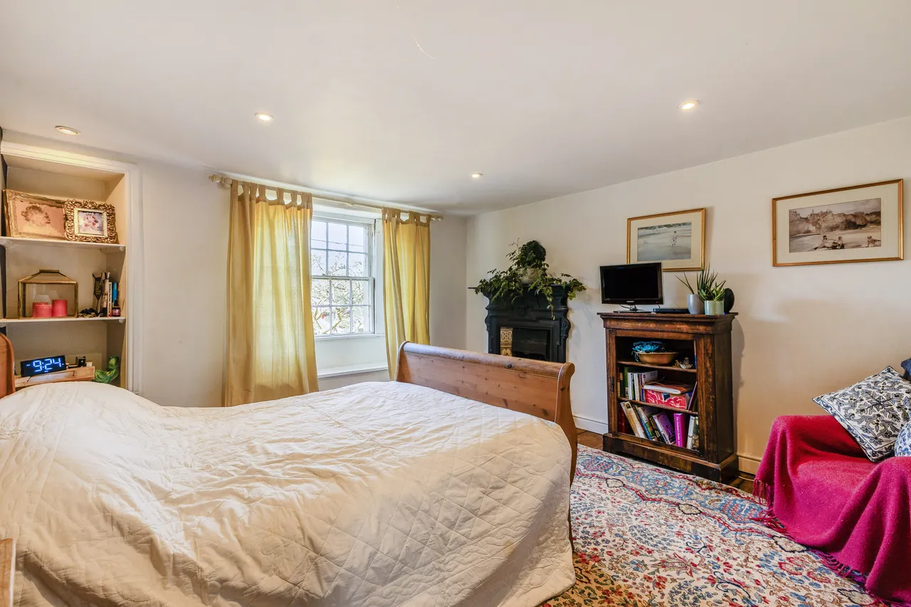 Hazelbury Hill, Box, SN13, photo 9