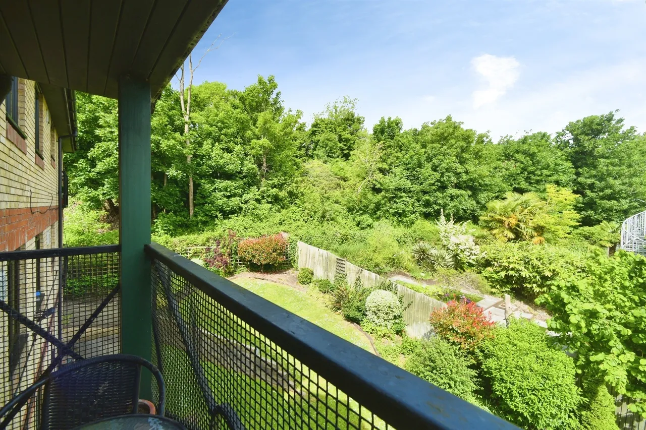 Tongdean Lane, Withdean, Brighton, photo 6