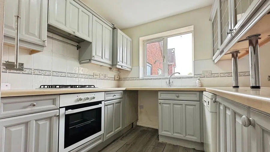 Pavilion Gardens, Bromsgrove, B61, photo 7