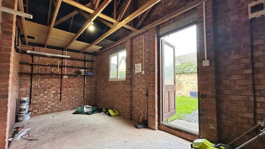Pavilion Gardens, Bromsgrove, B61, photo 19