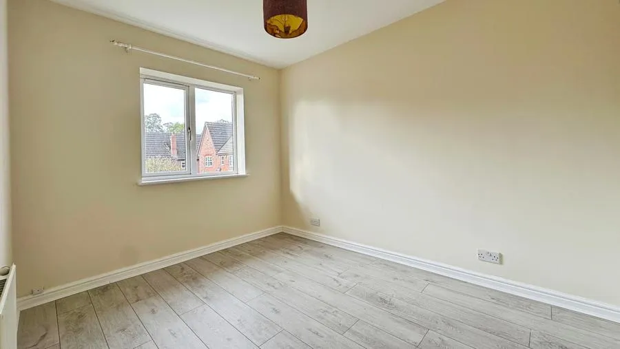 Pavilion Gardens, Bromsgrove, B61, photo 14