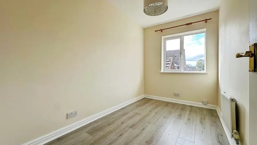 Pavilion Gardens, Bromsgrove, B61, photo 16