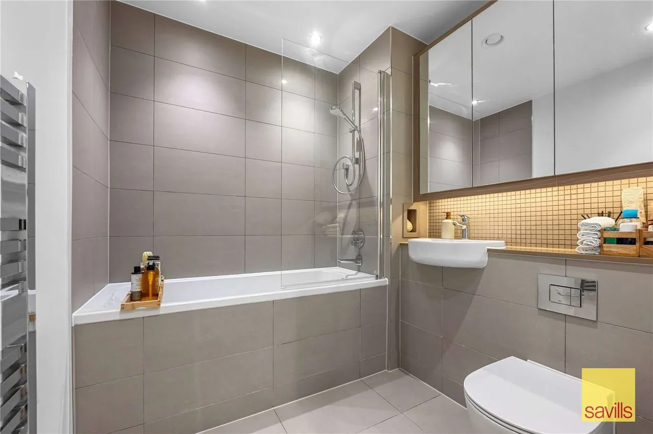Willow House, 8 River Barge Close, Isle Of Dogs, London, E14 3PJ, photo 7