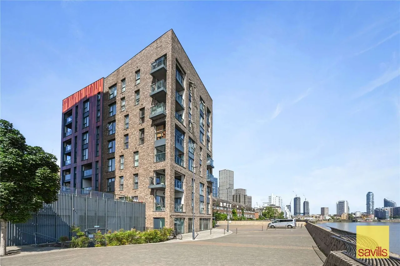 Willow House, 8 River Barge Close, Isle Of Dogs, London, E14 3PJ, photo 9