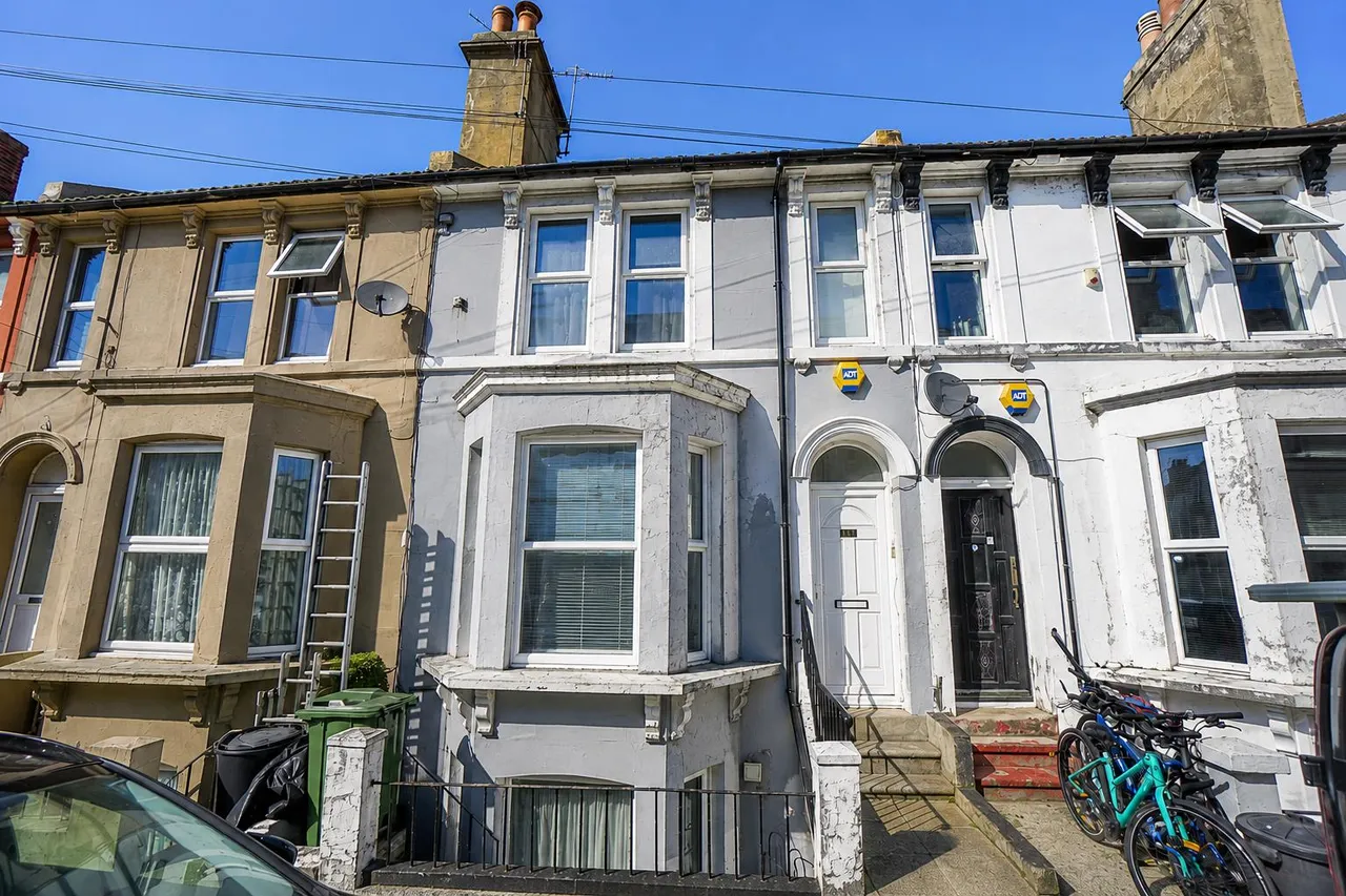 4 bed house for sale, Hughenden Road, Hastings