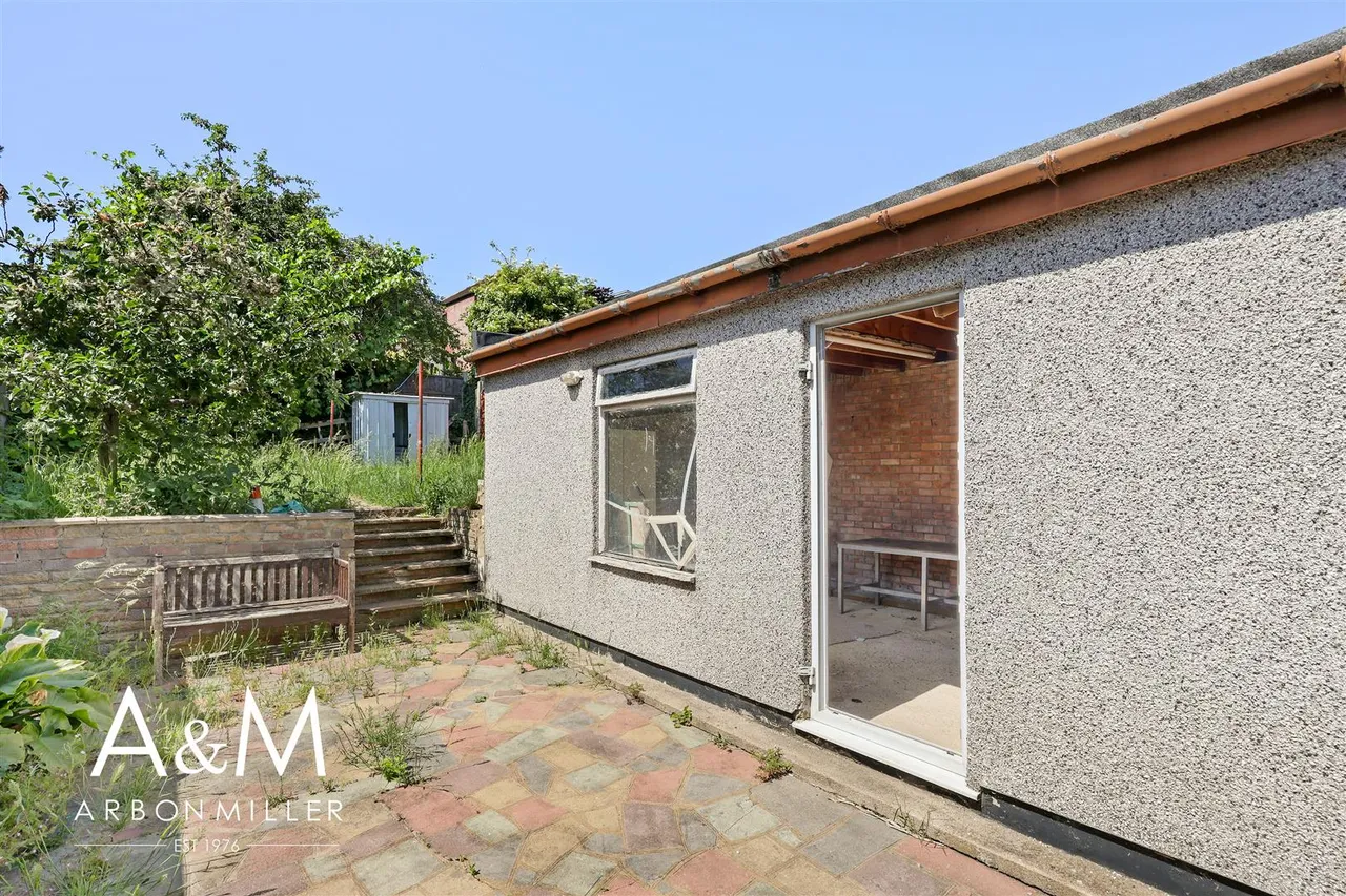 Roding Lane North, Woodford Green, Essex, IG88LJ, photo 19