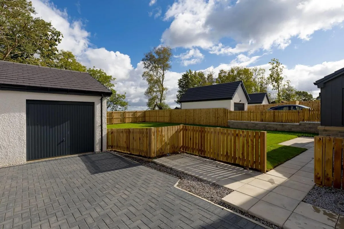 The Village, Rosslynlee, EH25, photo 5