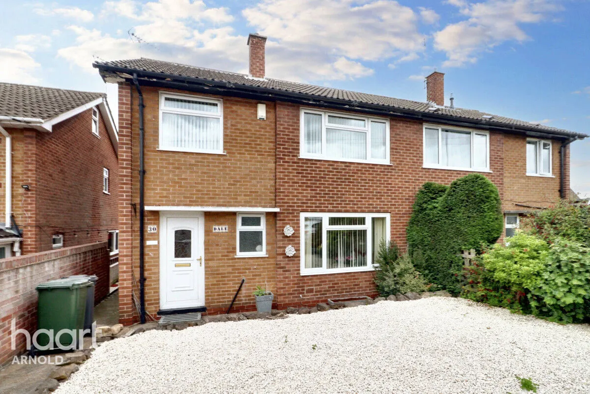 3 bed house for sale, Roundwood Road, Arnold, NG5