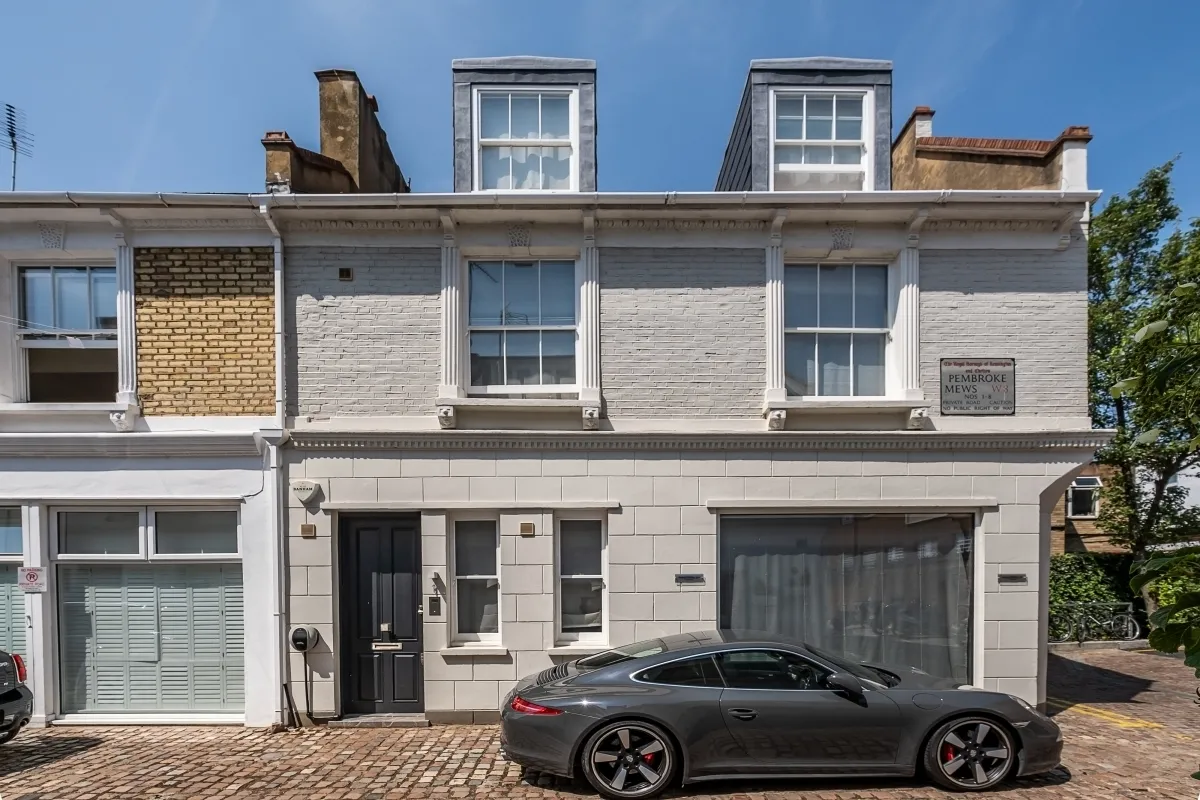 Pembroke Mews London W8, photo 3