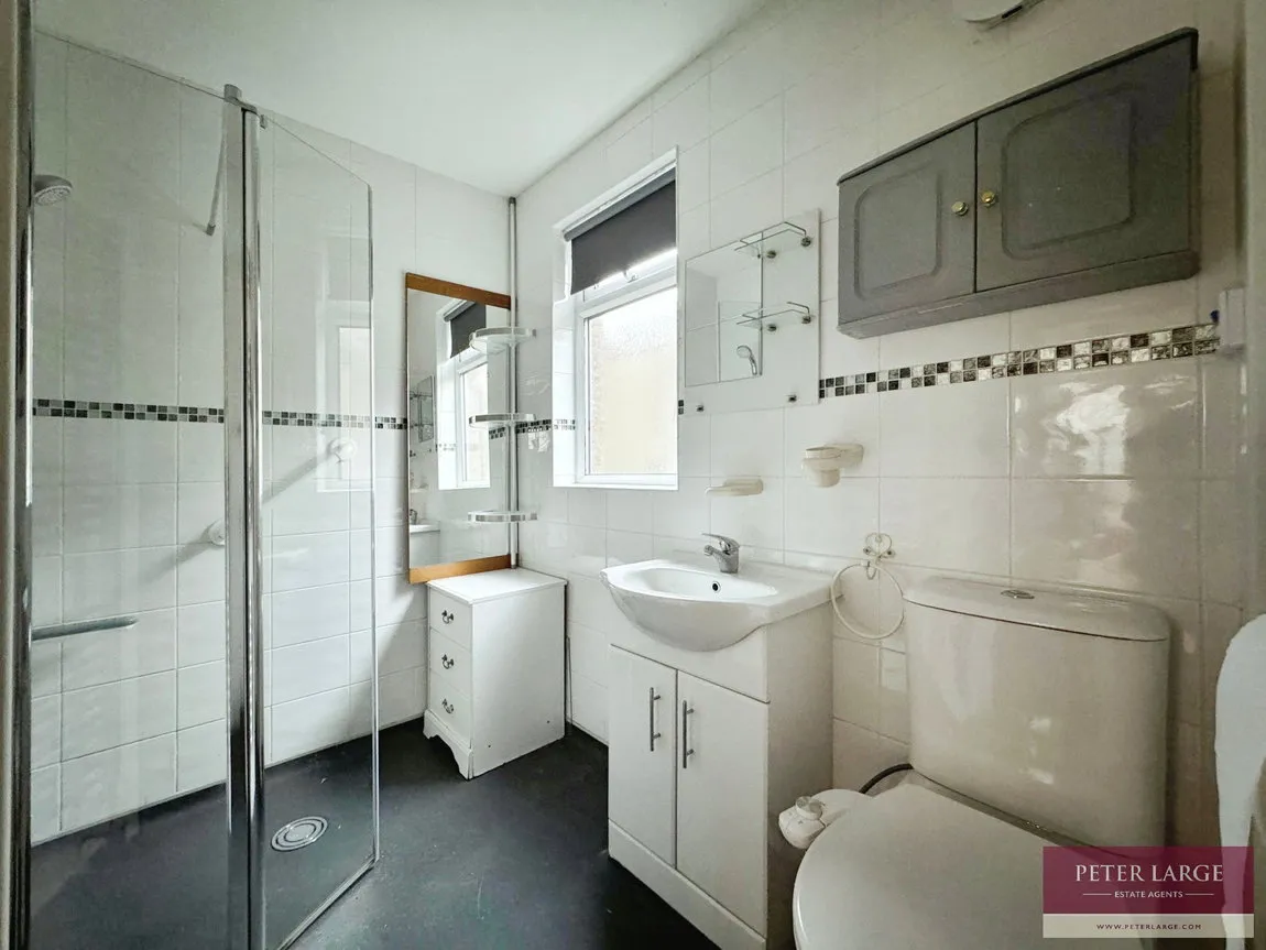 Molineaux Road, Rhyl, Denbighshire, LL18 3UA, photo 10
