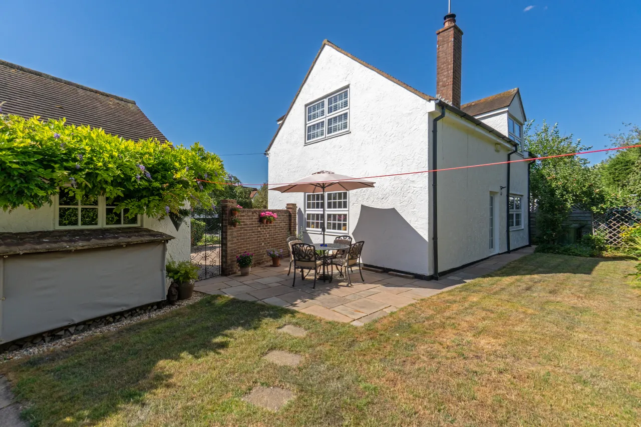 High Street, Hempstead, CB10, photo 18