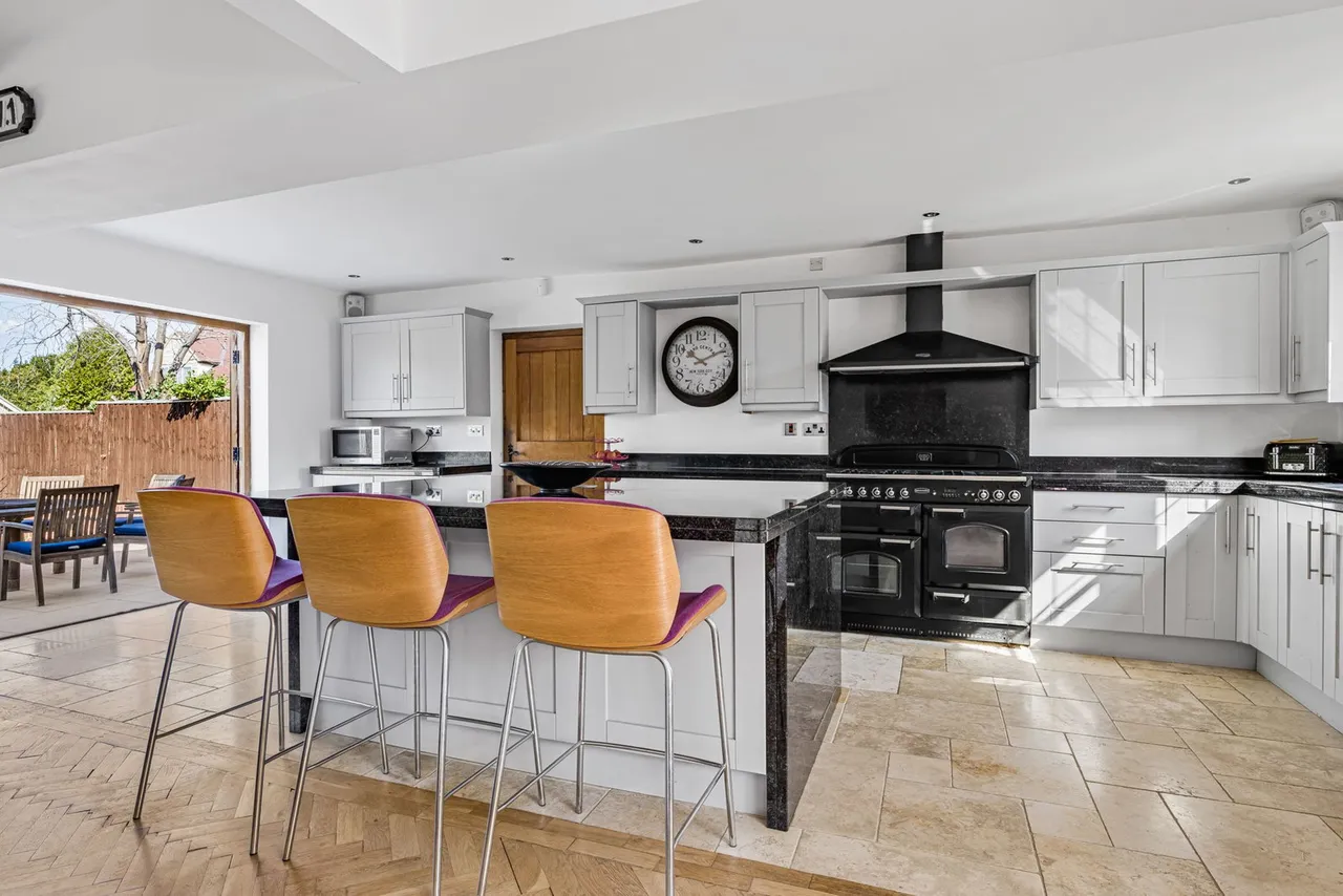Shutter Lane, Gotherington, GL52, photo 3