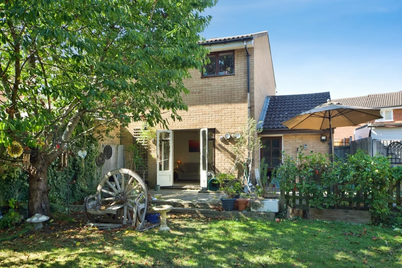 Aragon Close, Romford, RM5, photo 4
