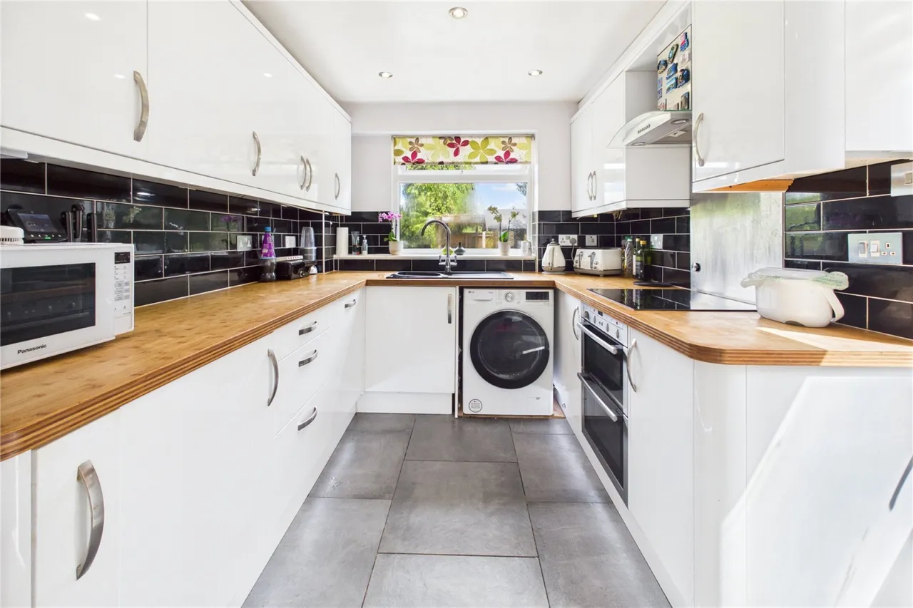 Penn Road, Speen, RG14, photo 7