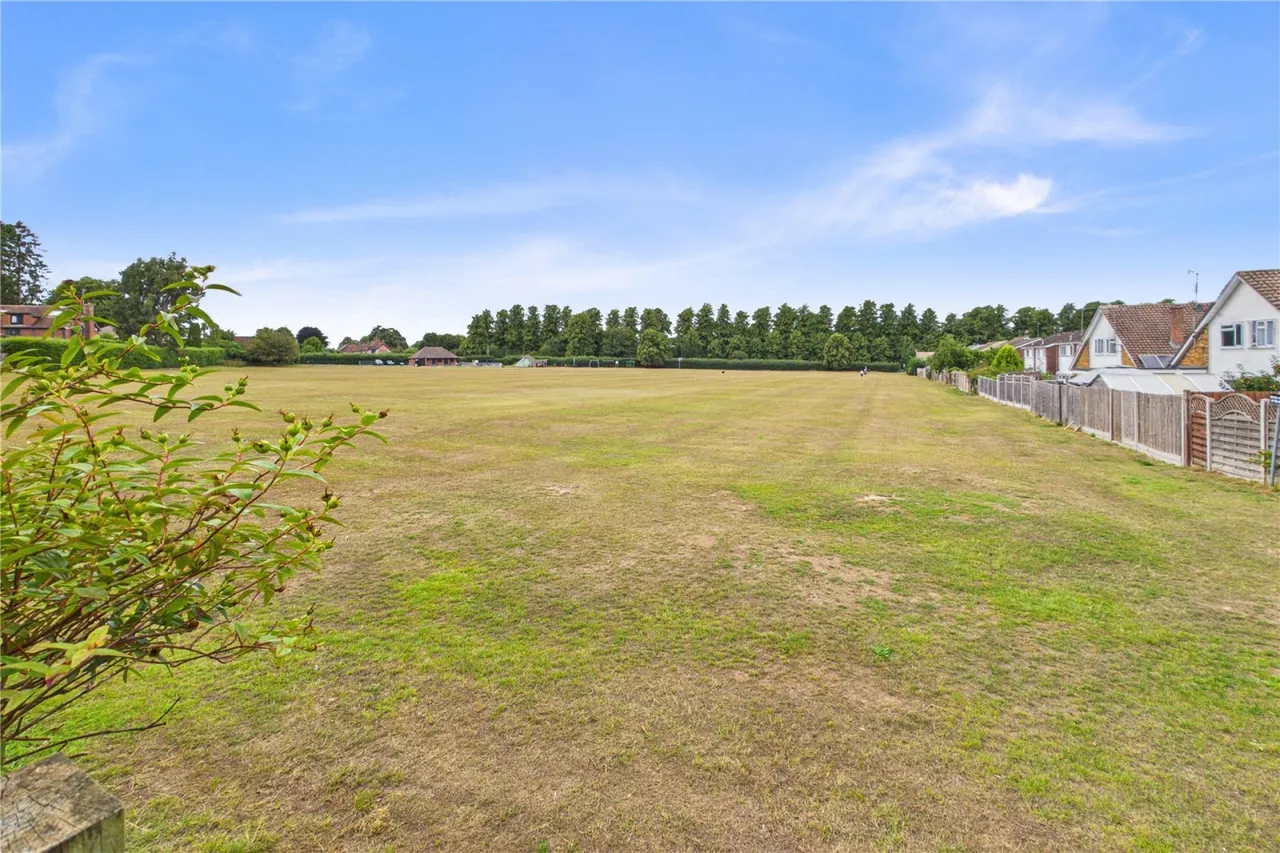 Penn Road, Speen, RG14, photo 16