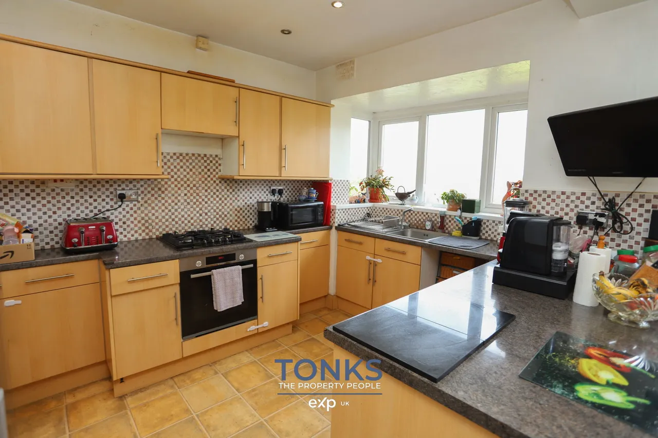High Haden Crescent, Cradley Heath, B64, photo 9
