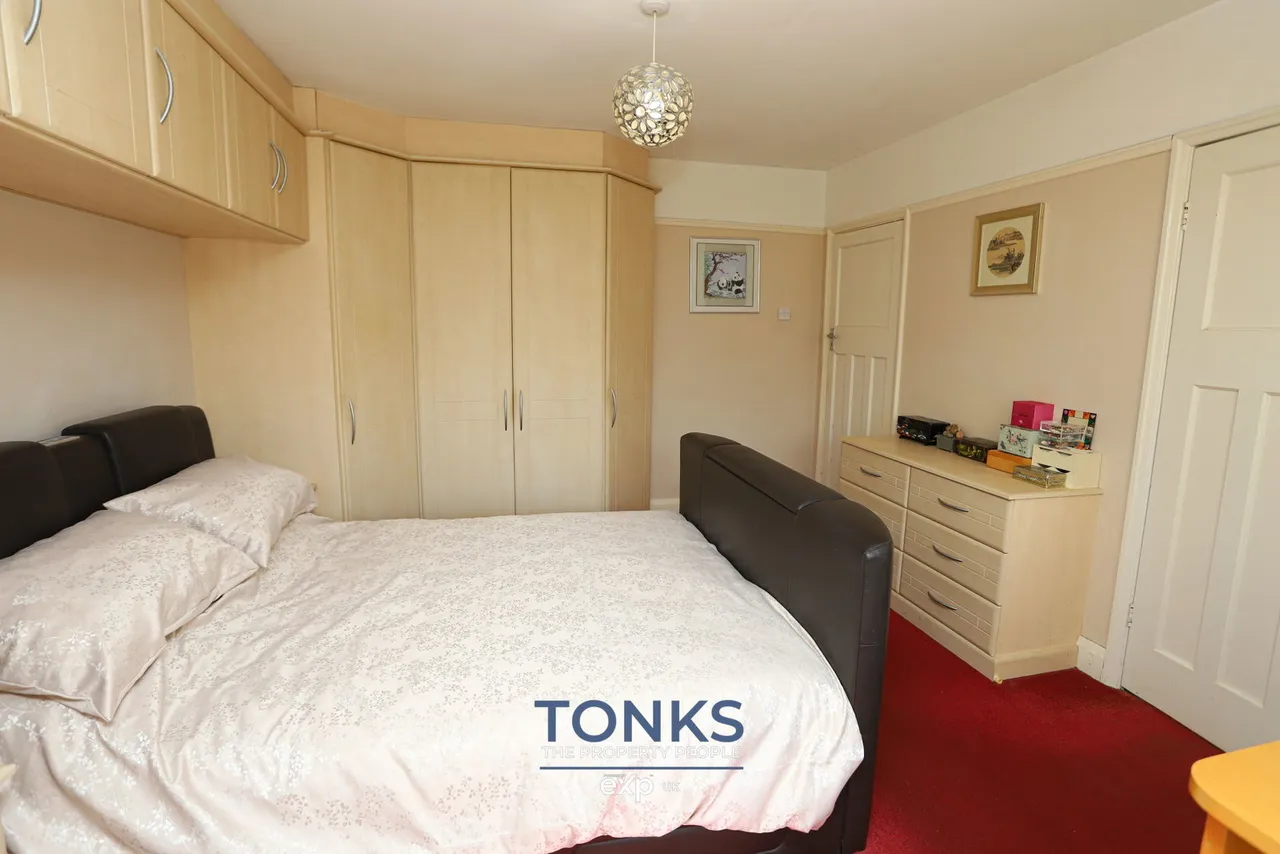 High Haden Crescent, Cradley Heath, B64, photo 13