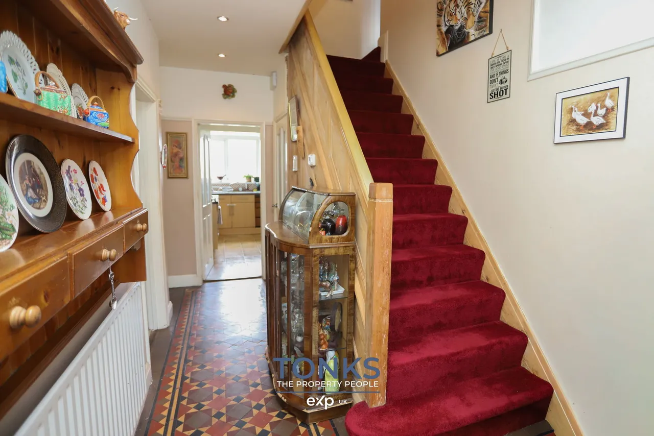 High Haden Crescent, Cradley Heath, B64, photo 11