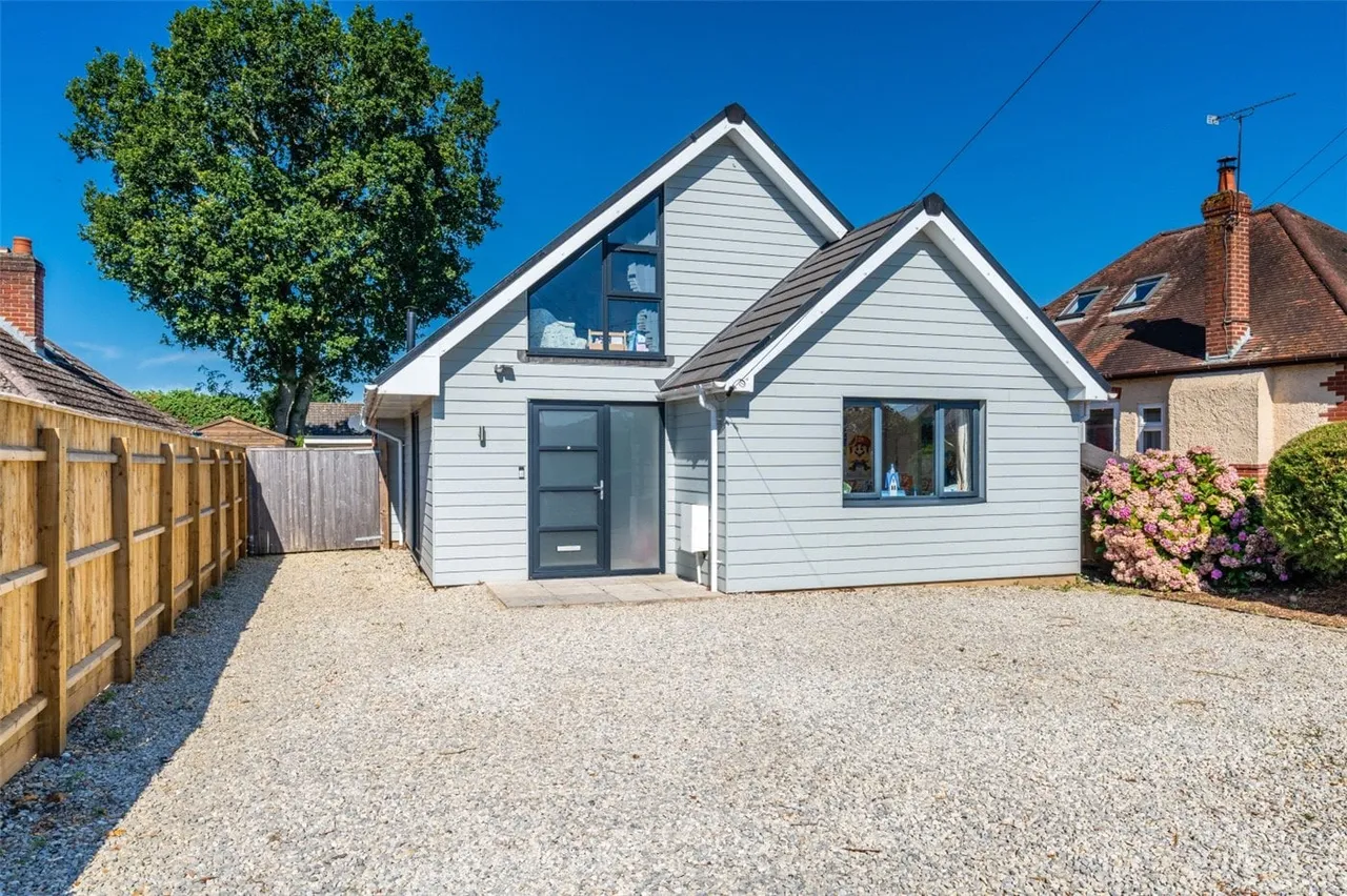 Hayes Lane, Colehill, Wimborne, Dorset, BH21, photo 2